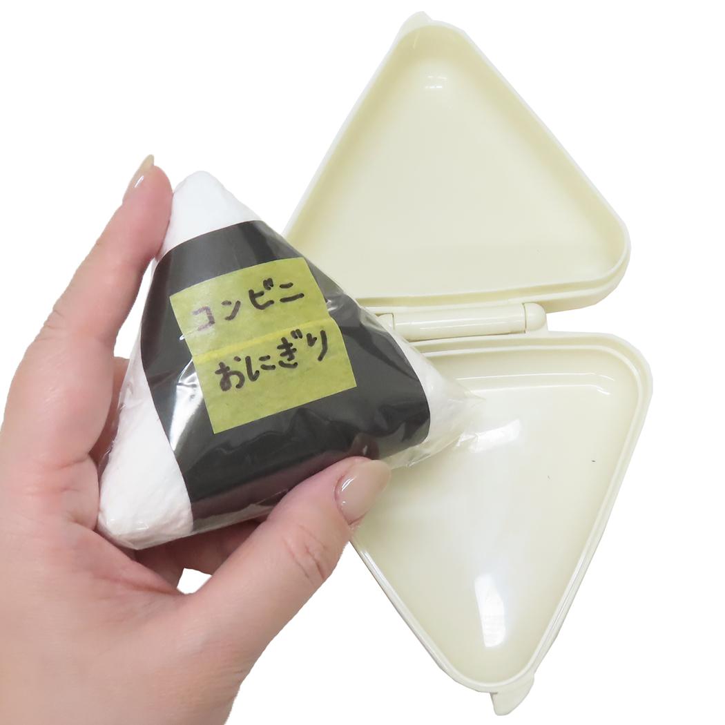 抗菌おにぎりケース お弁当箱 セサミストリート レトロ スケーター 三角形 一段ランチボックス