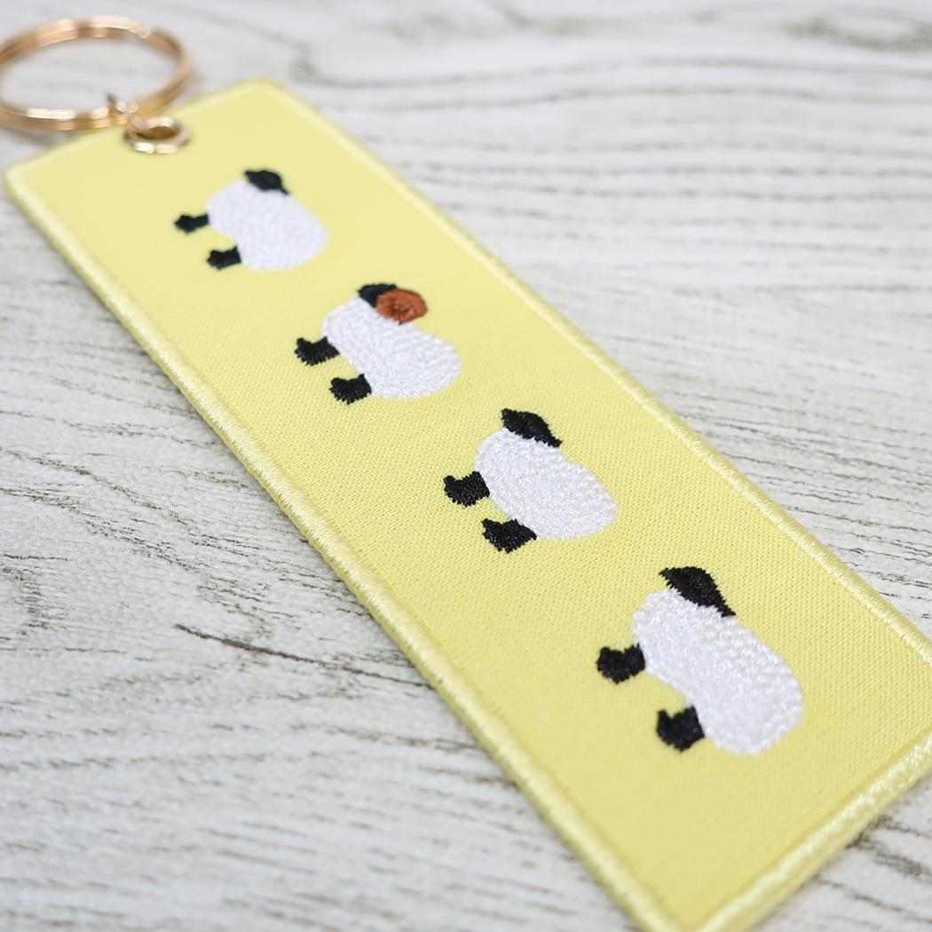 annas アンナス キーリング 刺繍キーホルダー ヒツジ 学研ステイフル プレゼント おしゃれ グッズ メール便可 シネマコレクション