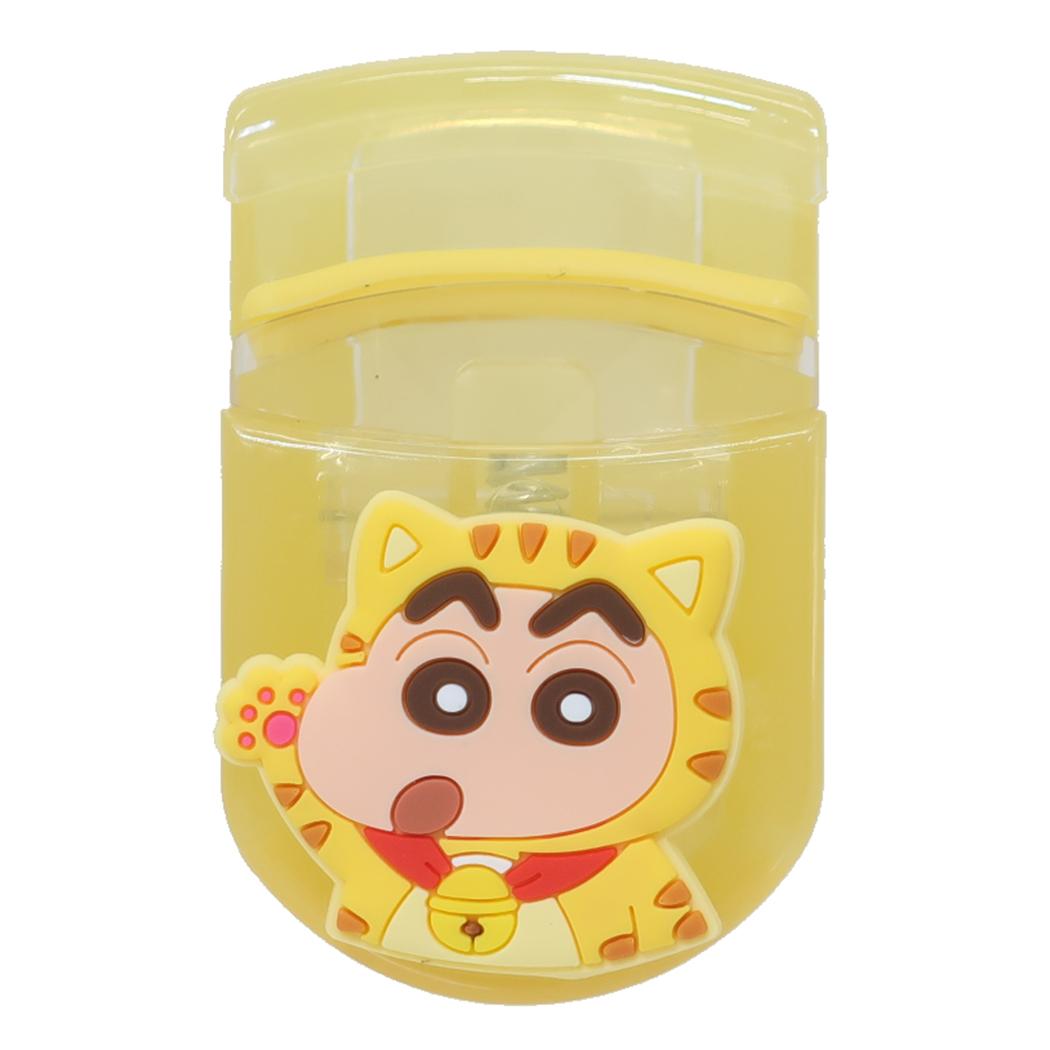 クレヨンしんちゃん コスメ雑貨 マスコット付きアイラッシュカーラー イエロー アイプランニング メイク用品 化粧 アイメイク アニメキャラクター グッズ シネマコレクション
