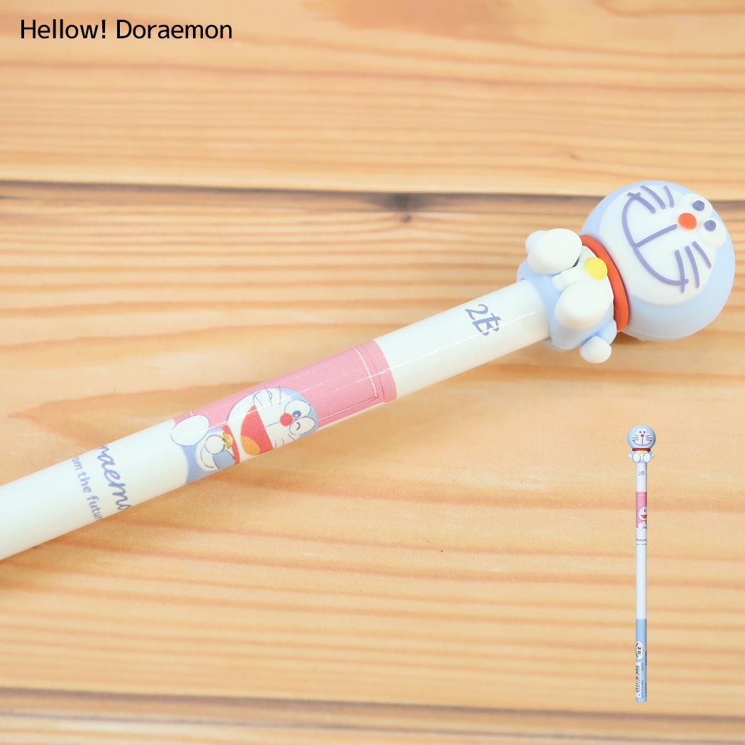 ドラえもん えんぴつ でかマスコット 鉛筆 2B Hellow! Doraemon 藤子F不二雄 カミオジャパン