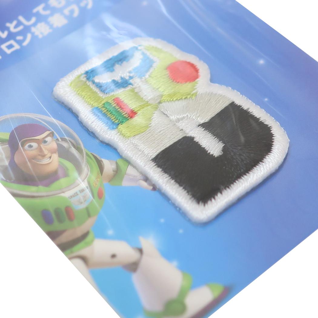 トイストーリー ワッペン アルファベットワッペン B バズライトイヤー ディズニー 社コッカ 手芸用品 キャラクター グッズ メール便可 シネマコレクション