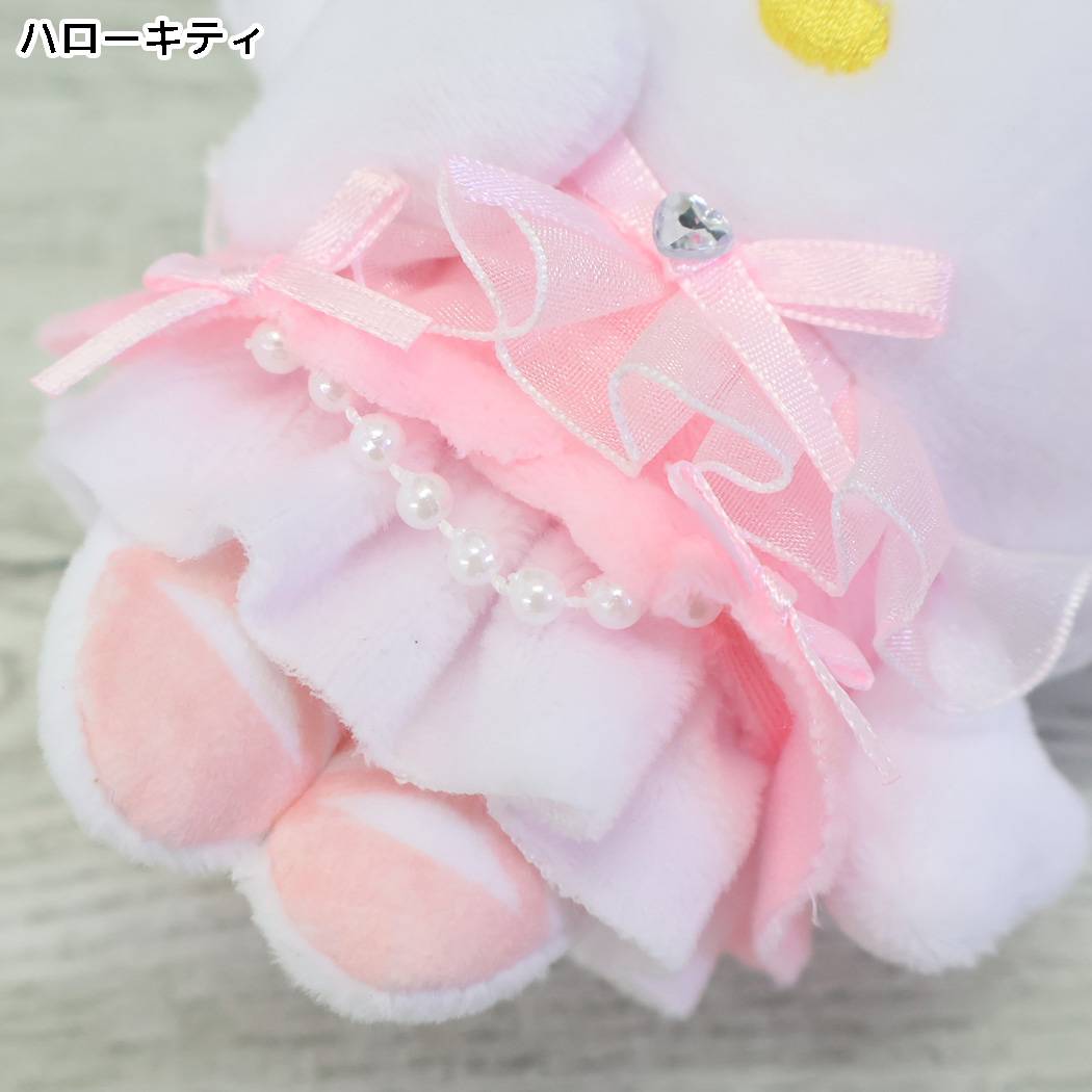 サンリオキャラクターズ 小物入れ ぬいぐるみ マスコットポーチ アクセサリーポーチ ハローキティ Sanrio ヤスダ通商