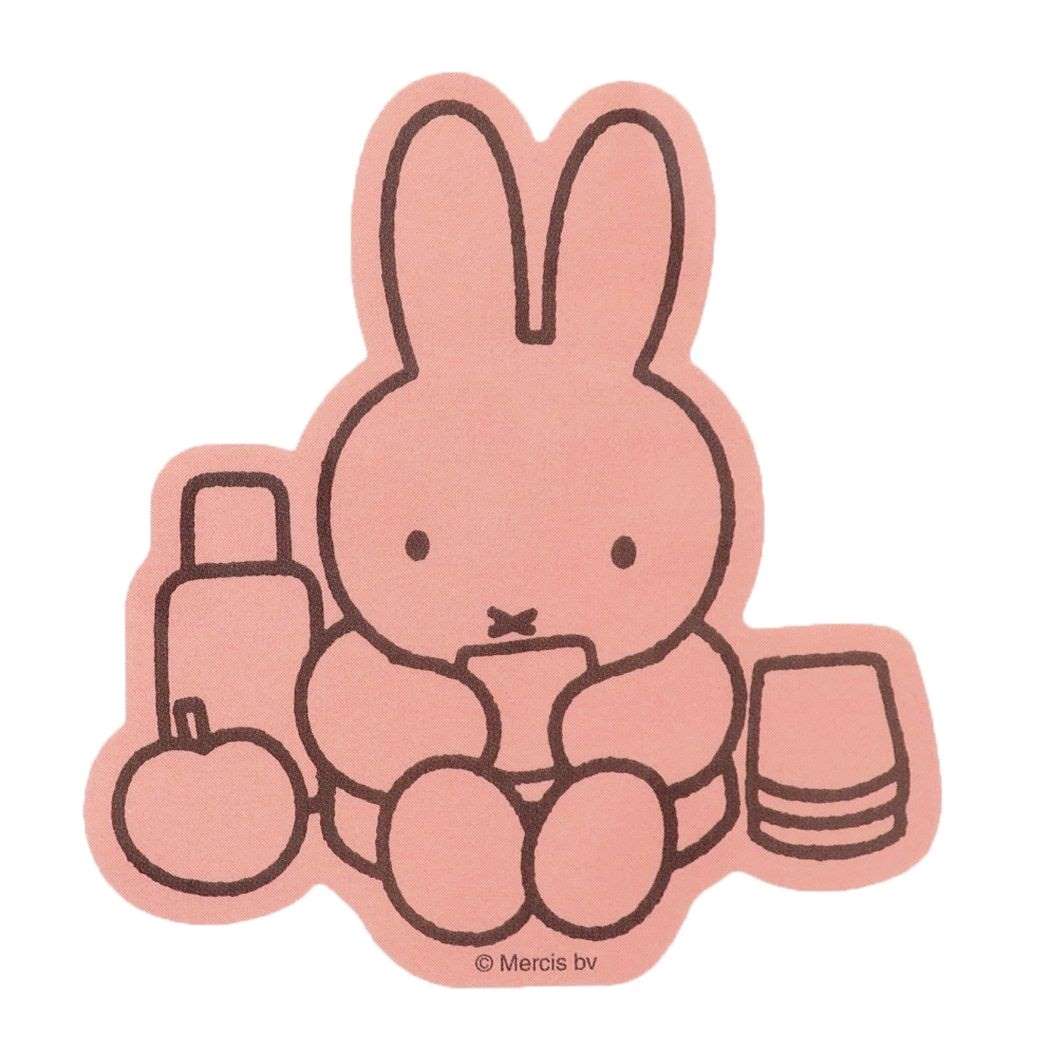 ミッフィー ステッカー ダイカットシール pink ディックブルーナ 絵本キャラクター