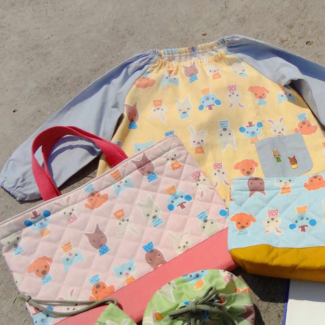 プティデポーム puti de pome 入園 入学 保育園 幼稚園 小学生 キッズ 子ども ワッペン シール&アイロン接着 刺しゅうワッペン 2枚セ