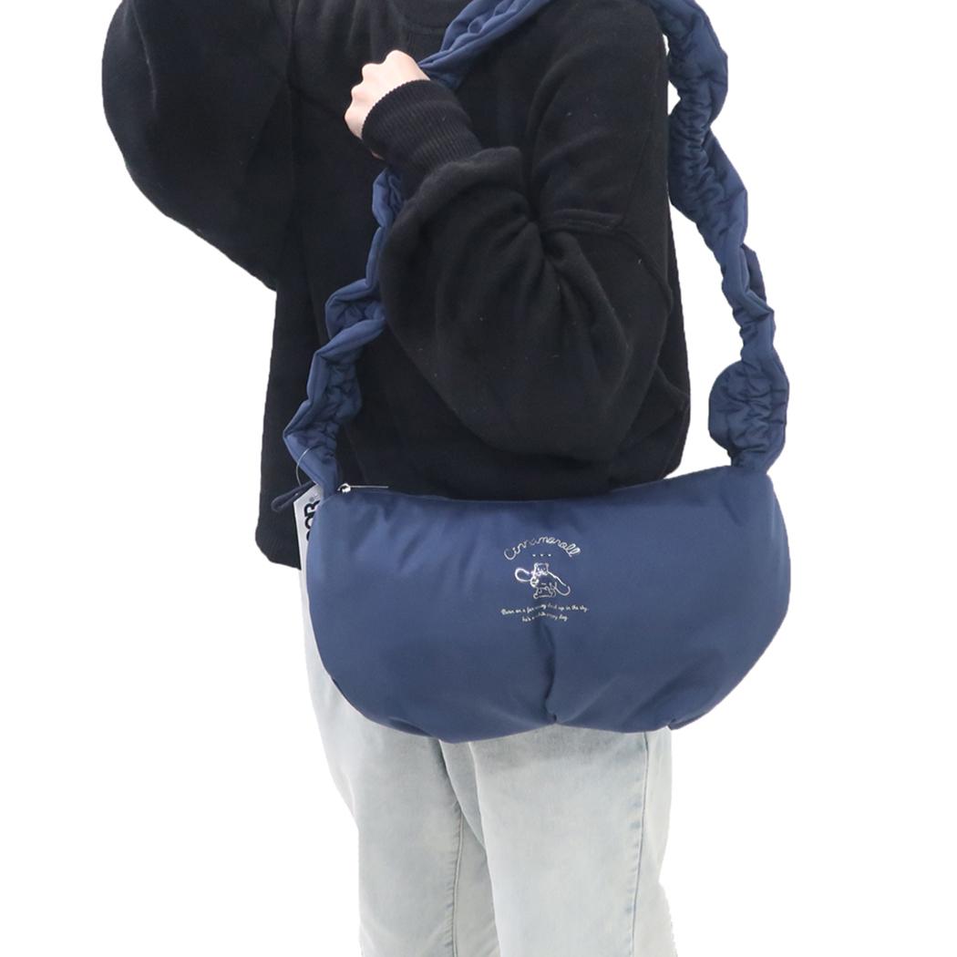 OUTDOOR PRODUCTSxシナモロール 斜め掛けかばん ショルダーバッグ 紺 サンリオ Sanrio アートウエルド プレゼント キャラクター グッズ シネマコレクション