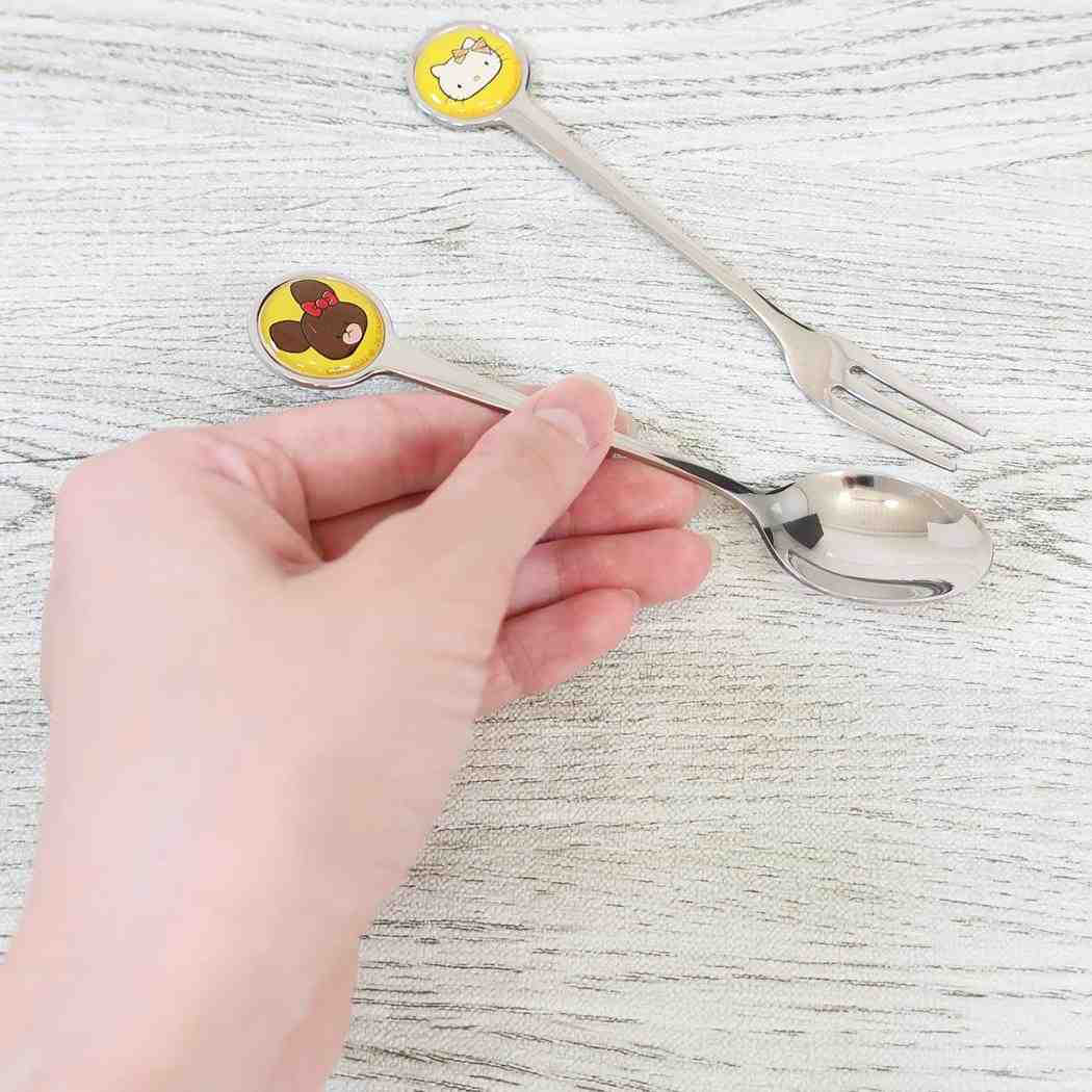 くまのがっこうxハローキティ カトラリーセット ヒメスプーン＆フォークセット サンリオ 金正陶器
