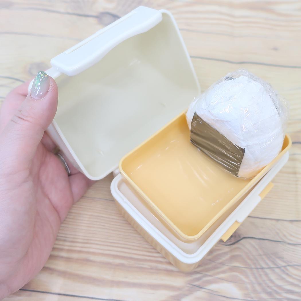 抗菌おにぎりランチボックス 240ml お弁当箱 スヌーピー おにぎり ピーナッツ スケーター 入園 入学 遠足 お出かけ ピクニック