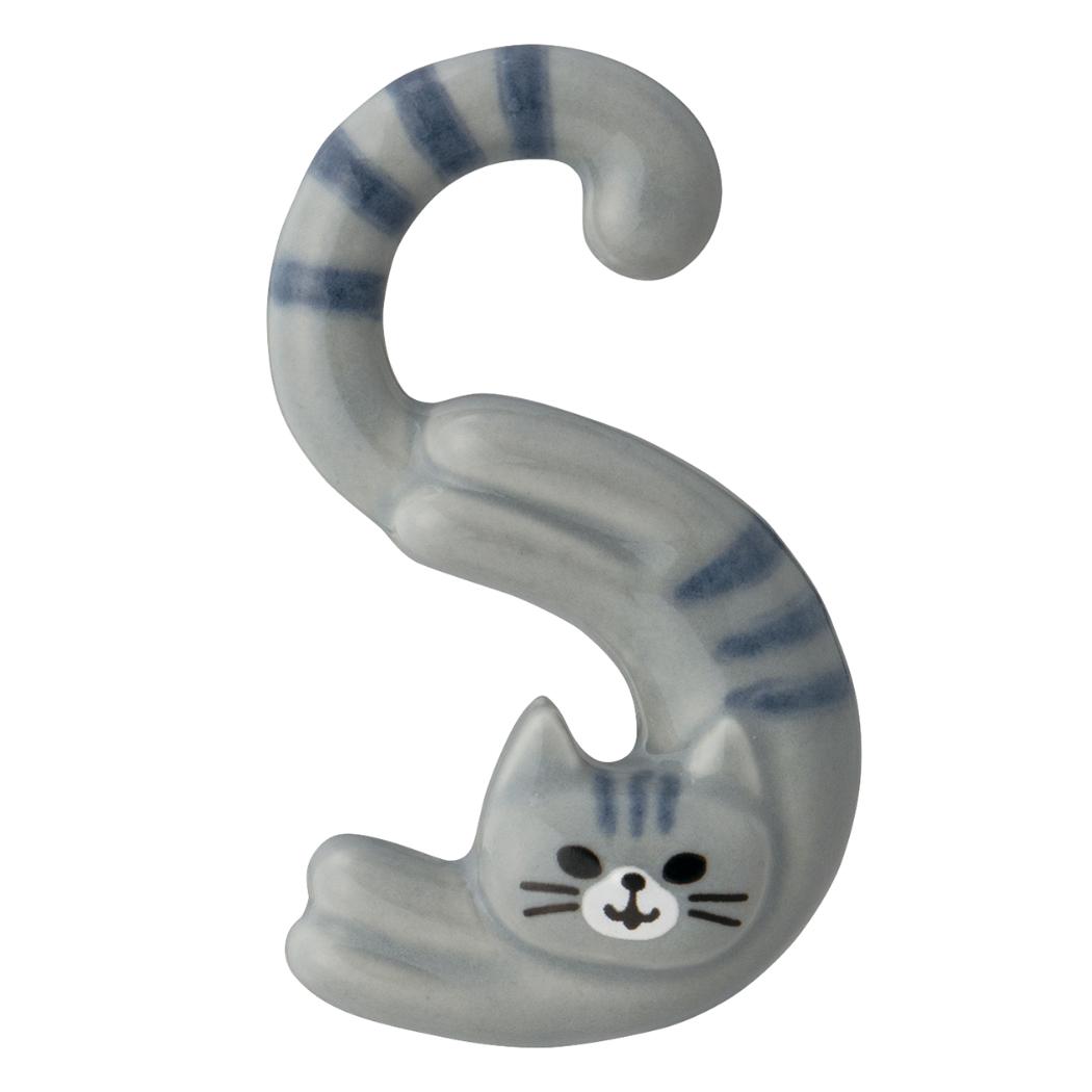 猫のイニシャル箸置き はし置き Cat's initial ネコのイニシャルシリーズ S ねこ デコレ カトラリーレスト かわいい メール便可
