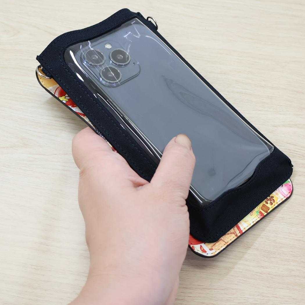 スマートフォンポーチ スマホポーチ ペコちゃん お菓子柄 グルマンディーズ スマホケース ミニショルダー メール便可