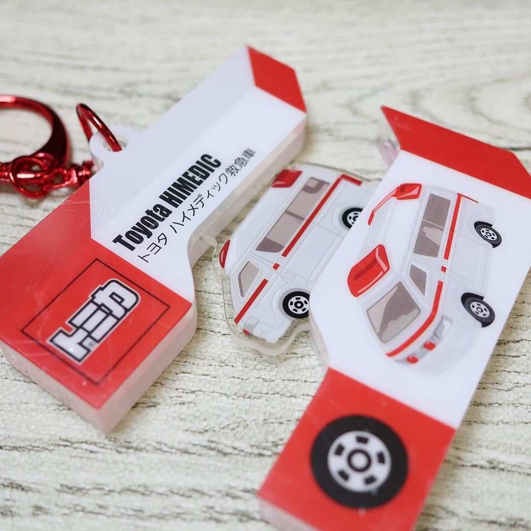 トミカ キーリング パカっとアクリルキーホルダー 救急車 TOMICA