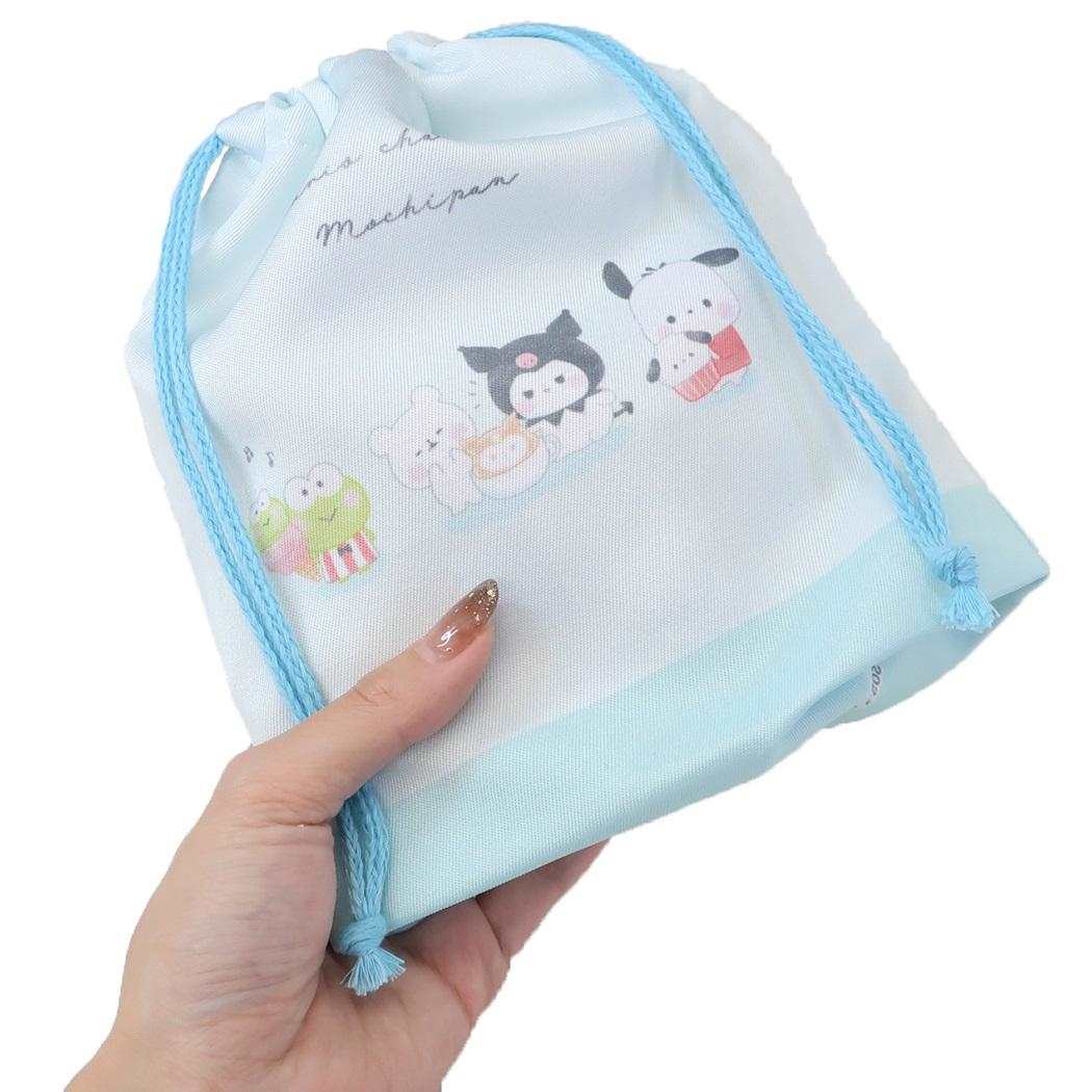 マチ付き巾着 巾着袋 サンリオキャラクターズ もちもちぱんだ キャラカフェ 新入学 サンリオ カミオジャパン きんちゃくポーチ 新学期準備 メール便可