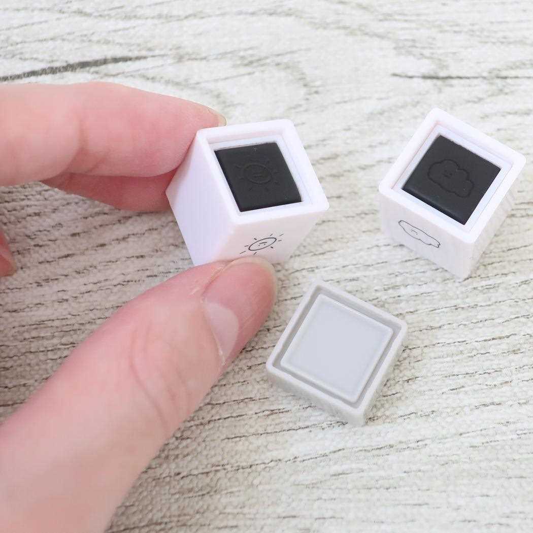 PochiPom スタンプ くも カミオジャパン 手帳デコ ボタンタイプ メール便可