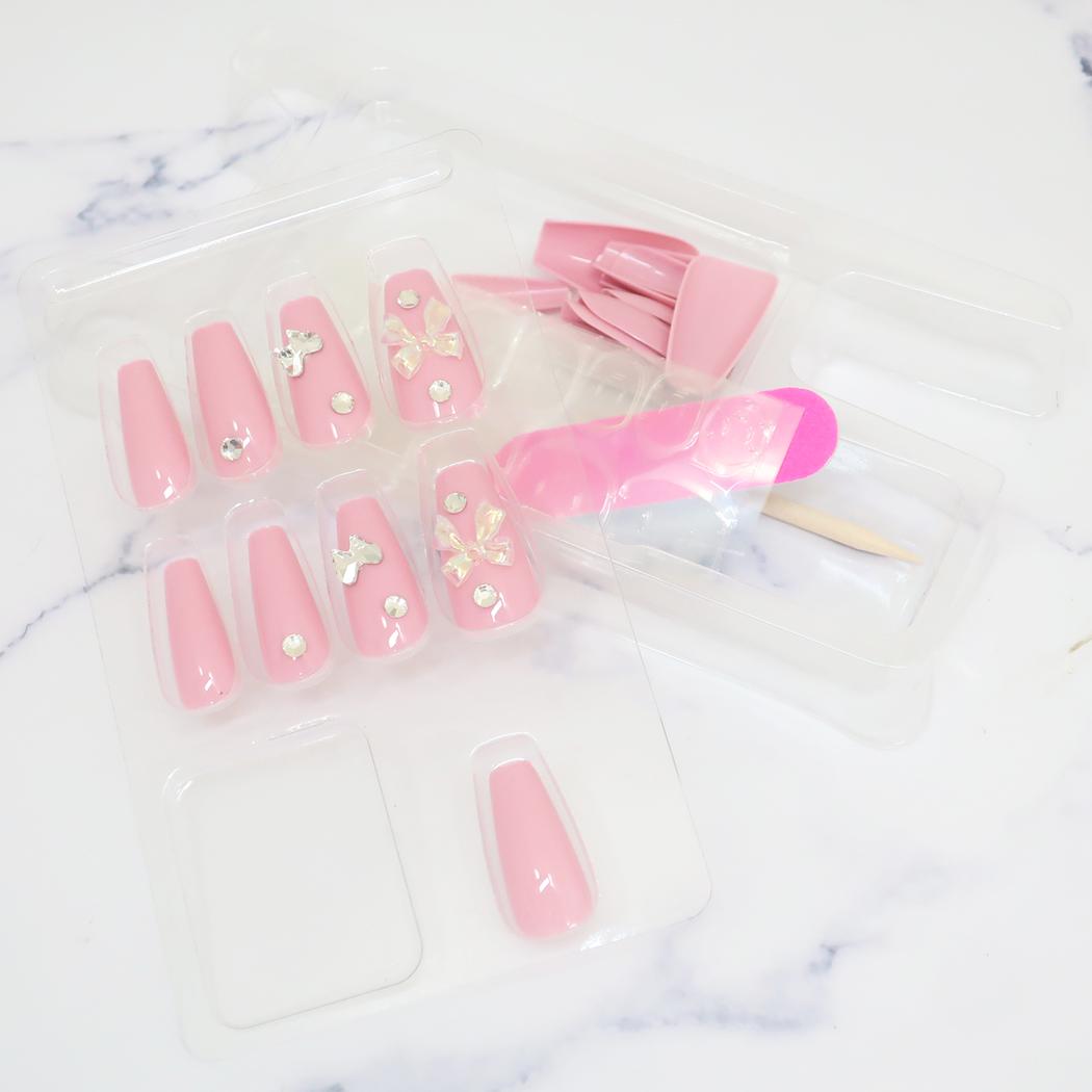ネイルチップ ロングスクエアタイプ コスメ雑貨 PINK RIBBON カミオジャパン ネイルアート 付け爪 おしゃれ メール便可