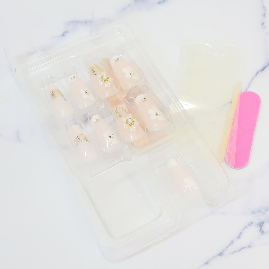 ネイルチップロングスクエアタイプ コスメ雑貨 WHITE FLOWER カミオジャパン ネイルアート 付け爪 おしゃれ メール便可