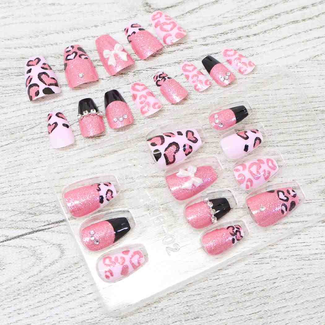 ネイルチップ コスメ雑貨 GYARU mee PINKY LEOPA カミオジャパン ネイルアート 付け爪 かわいい メール便可