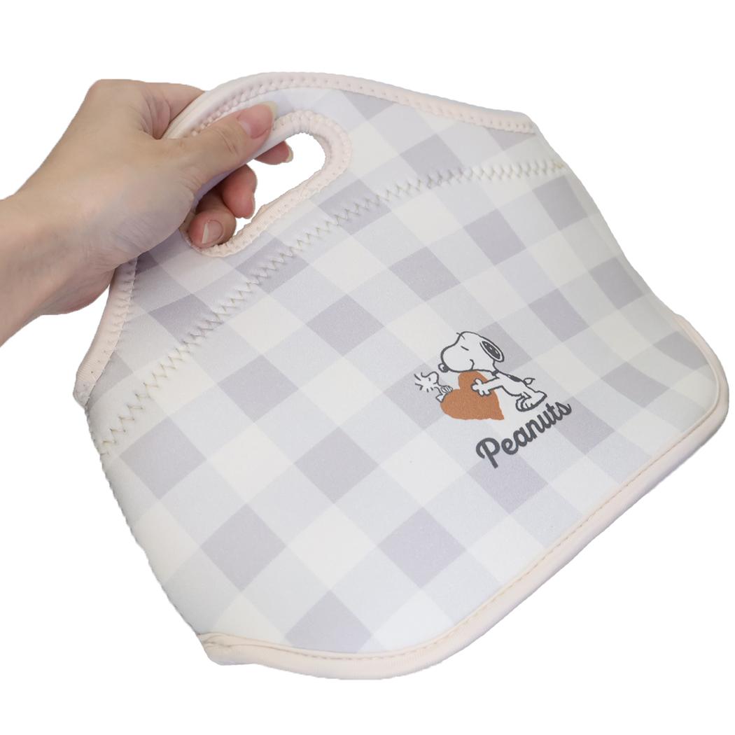 スヌーピー お弁当かばん ランチバッグ はいどうぞ ピーナッツ カミオジャパン ランチ雑貨 キャラクター グッズ メール便可 シネマコレクション