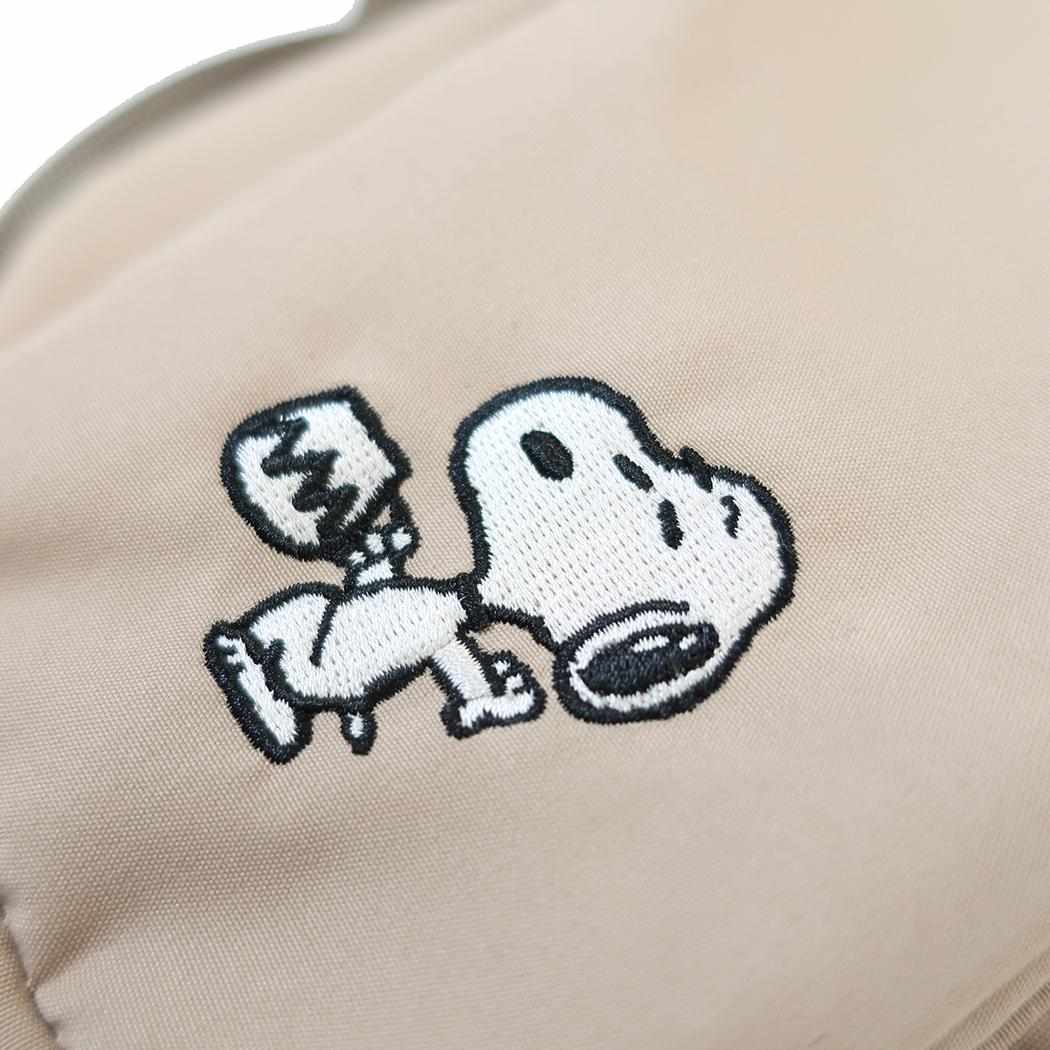 スヌーピー ペットボトルホルダー ボトルショルダーバッグ すごいごちそう ピーナッツ カミオジャパン ボトルカバー キャラクター グッズ シネマコレクション