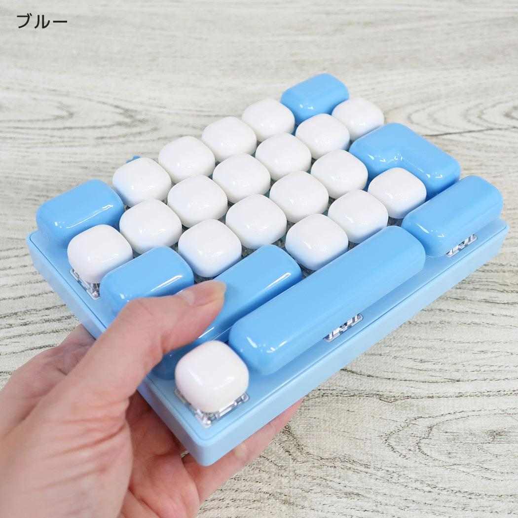 キーチェーン パソコン風キーボードキーホルダー ブルー カミオジャパン