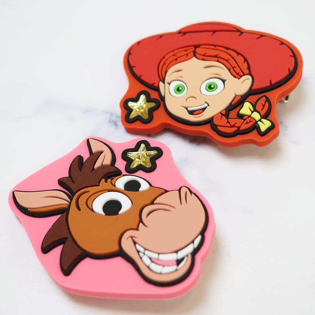 トイストーリー5 クリップ ストーン付きマルチクリップ ジェシー＆ブルズアイ ディズニー カミオジャパン