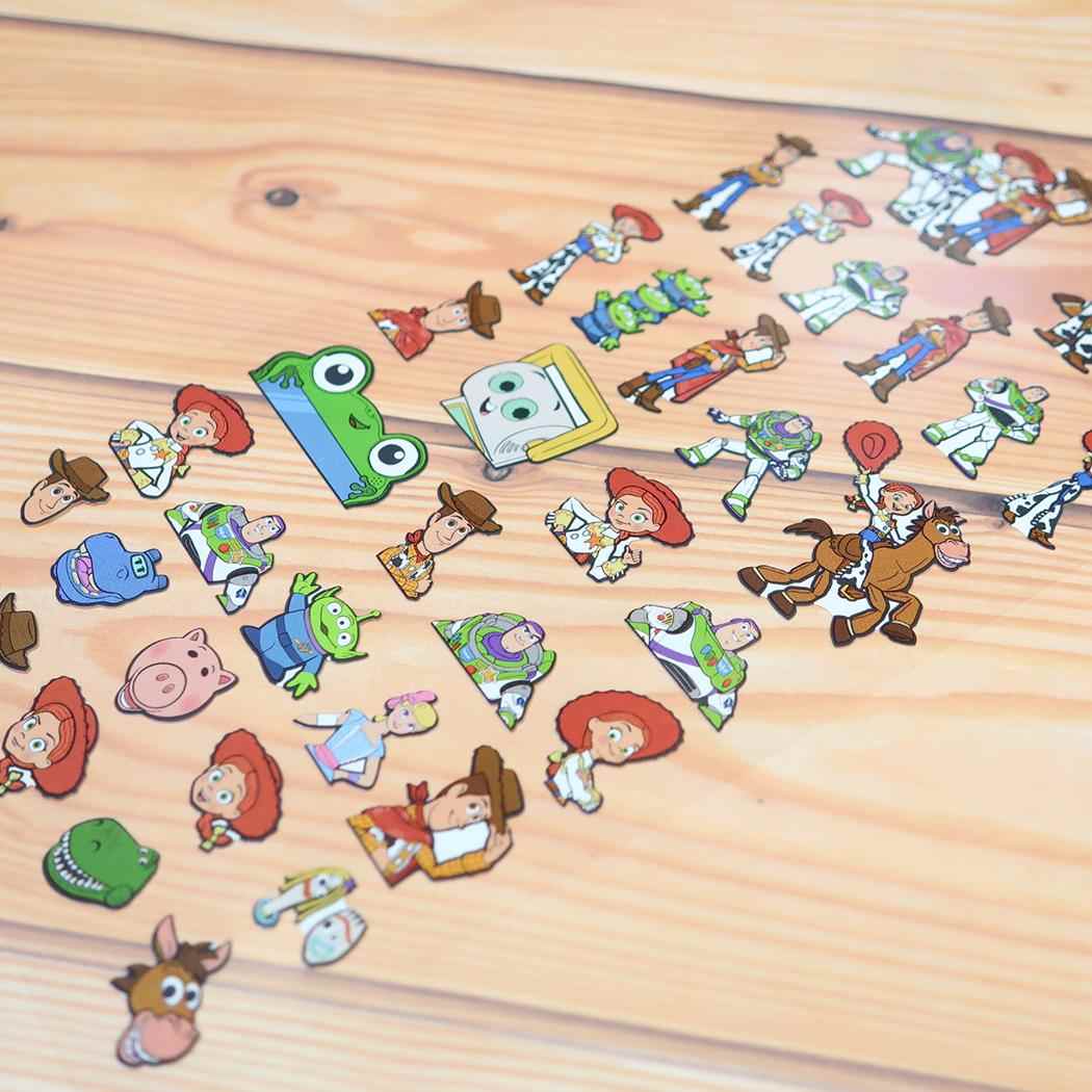 トイストーリー5 シールシート 4サイズステッカー 4size STICKER みんな集合 ディズニー カミオジャパン
