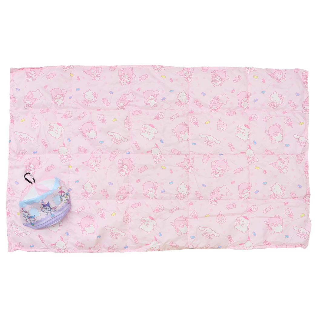 サンリオキャラクターズ ひざ掛け毛布 ポーチ付きブランケット たのしいメリーゴーランド Sanrio