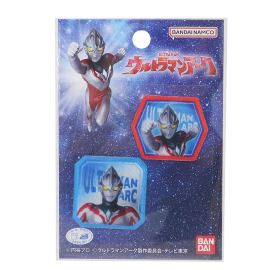 ウルトラヒーローズ ワッペン アイロンパッチシール ウルトラマンアーク 特撮ヒーロー パイオニア 手芸用品 キャラクター グッズ メール便可 シネマコレクション