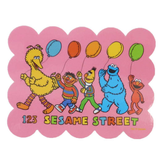 セサミストリート ダイカットシール キャラクターステッカー 風船 スモールプラネット ダイカットビニールステッカー デコシール 耐水性 キャラクター グッズ メール便可 シネマコレクション
