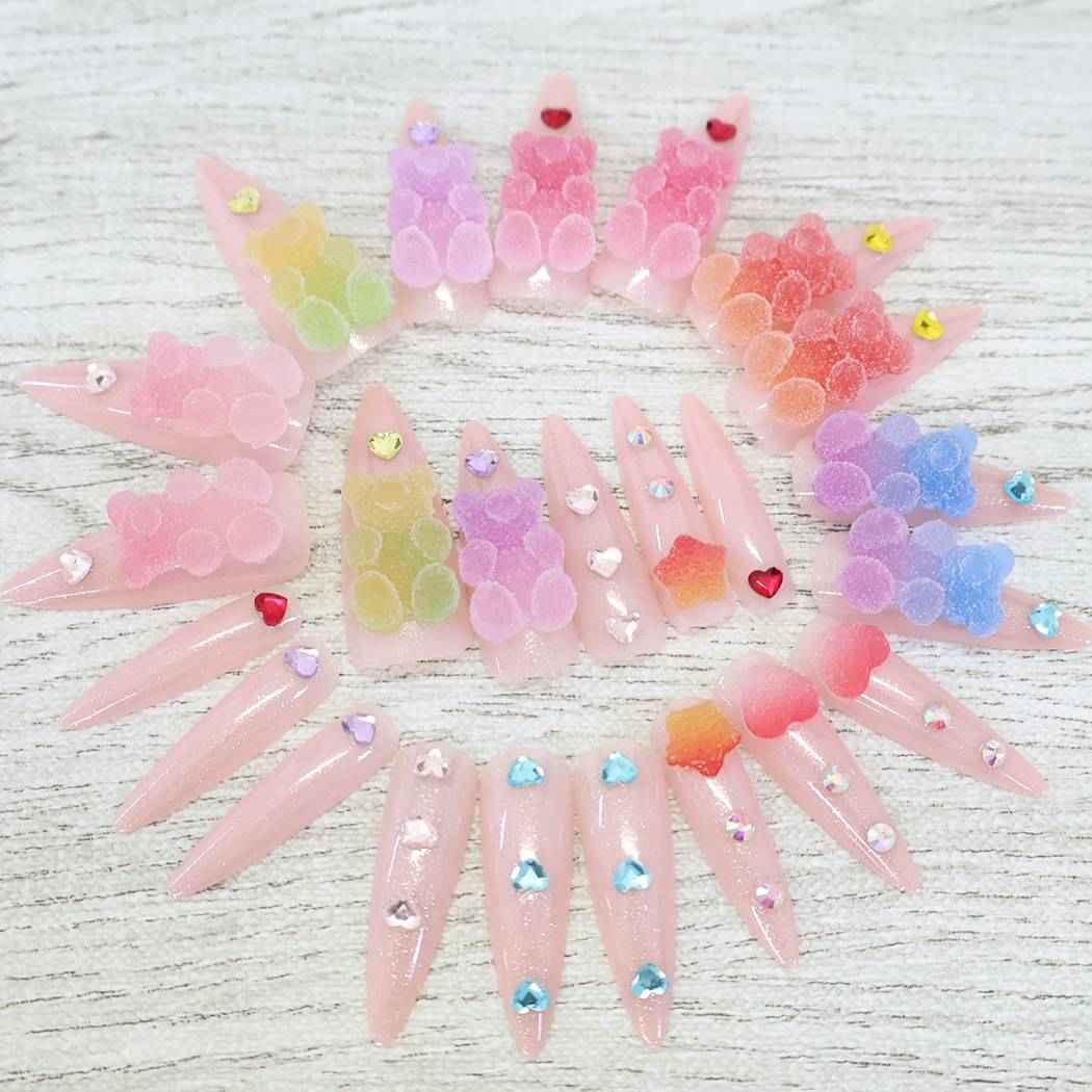 グミベア 付け爪 ネイルチップ 超ロングチップ サンタン