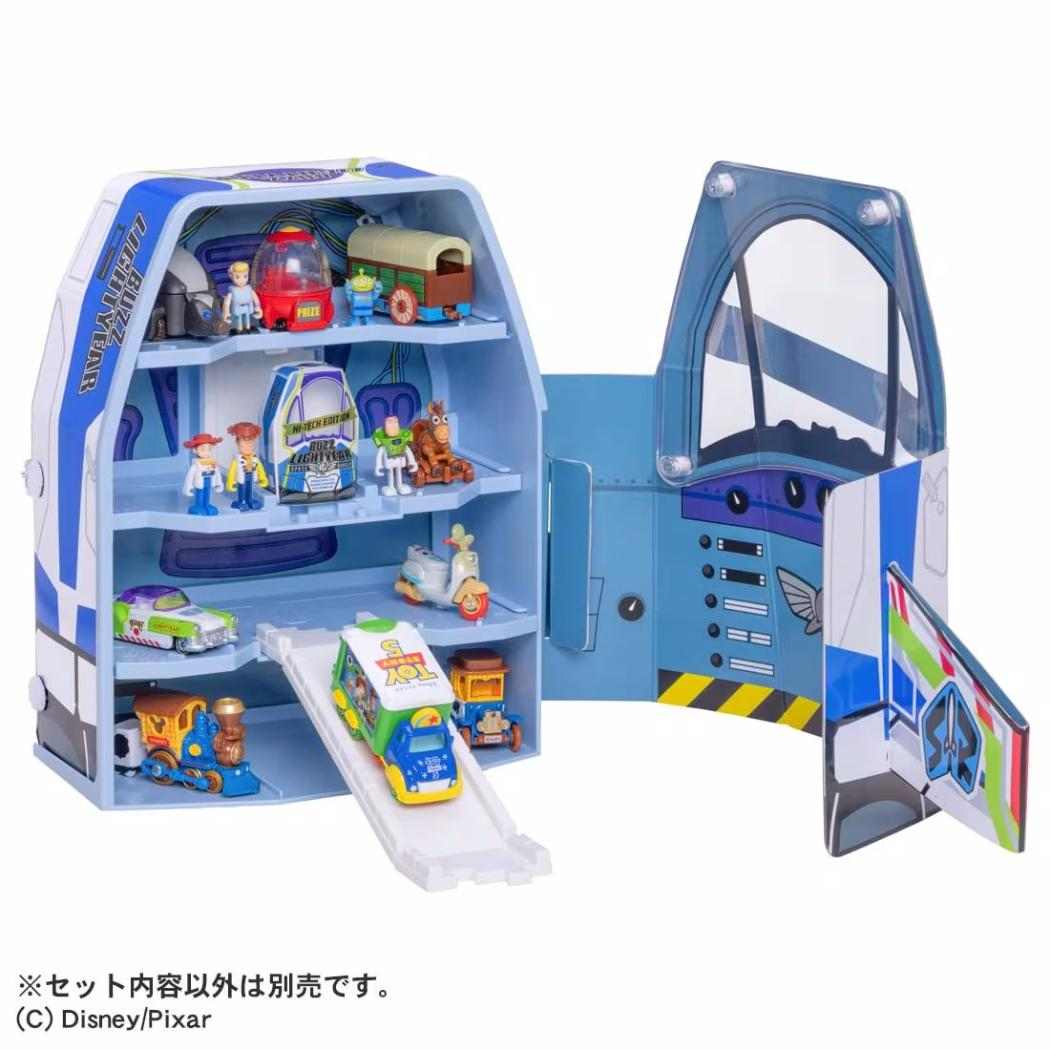 トミカ おもちゃ ドリームトミカ ライドオン トイ・ストーリー５ バズ・ライトイヤー 宇宙船ケース ハイテク版 TOMICA タカラトミー