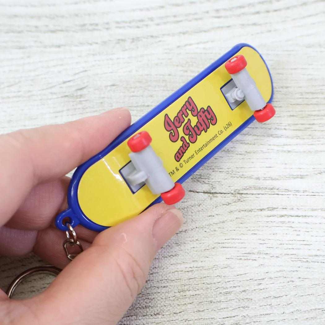 トムとジェリー キーリング スケボーキーホルダー スケボー ワーナーブラザース