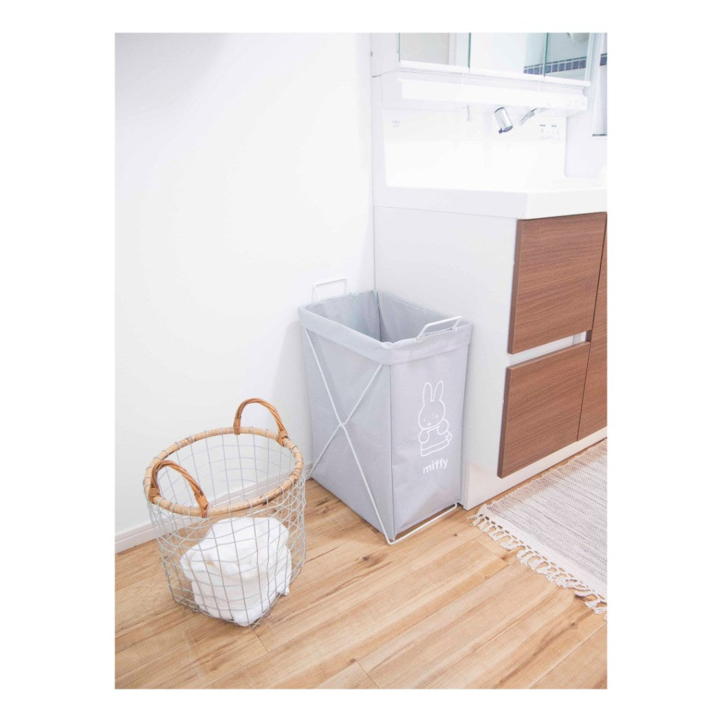 ミッフィー 絵本キャラクター DickBruna 折り畳める ランドリーバスケット 収納用品 縦型 おきがえミッフィー ディックブルーナ プ