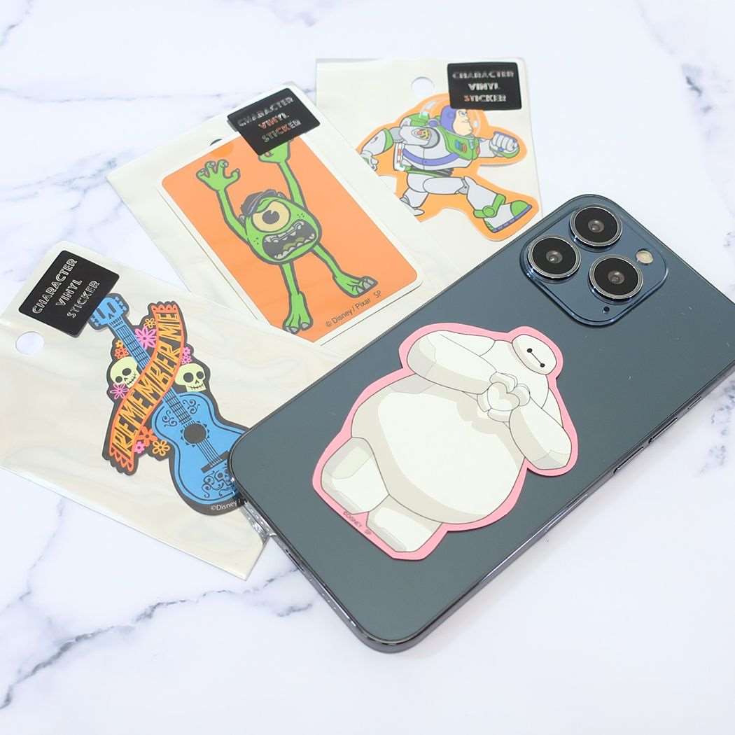 トイストーリー キャラクター ステッカー キャラクター マイク キャップ ディズニー